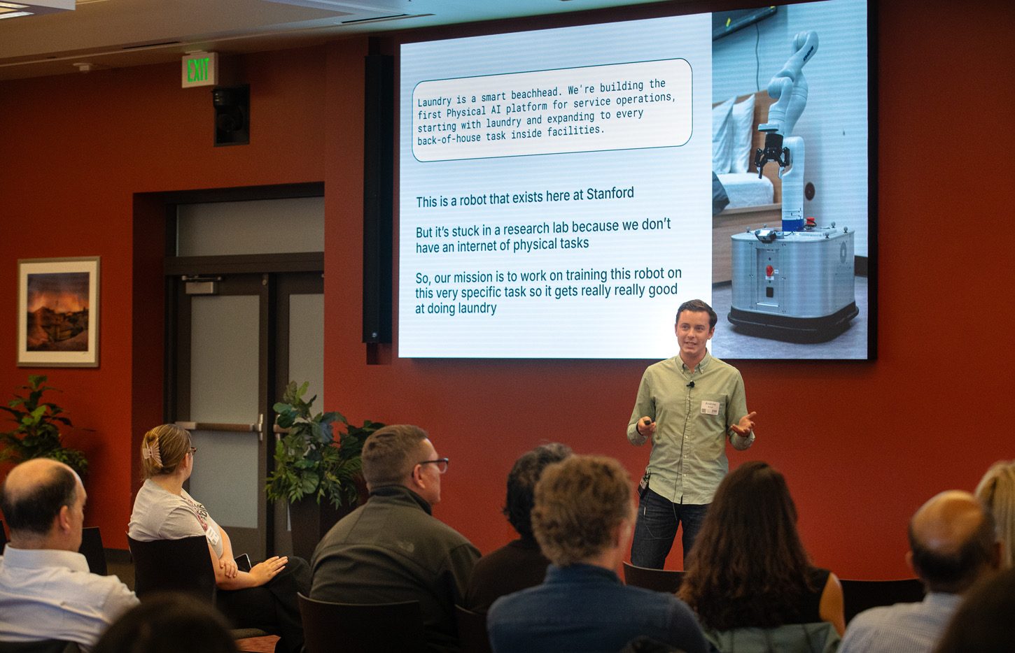Sidekick Robotics presenting at Stanford Demo Day